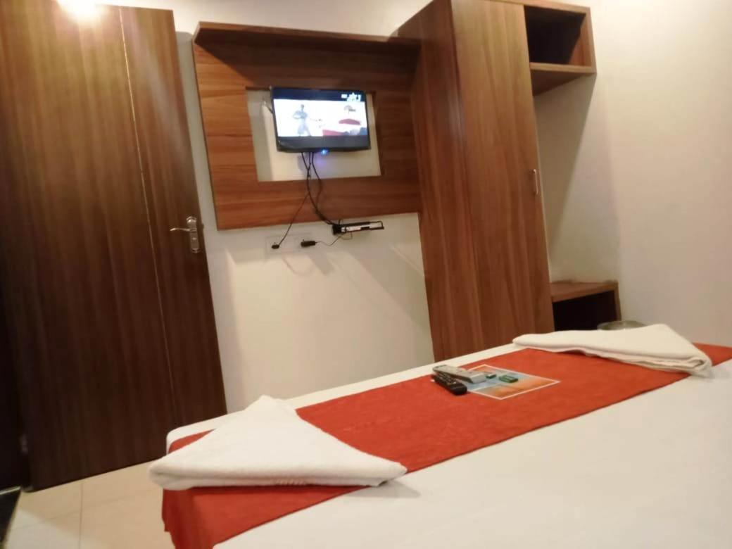 Sai Deep Lodging Нави Мумбаи Экстерьер фото